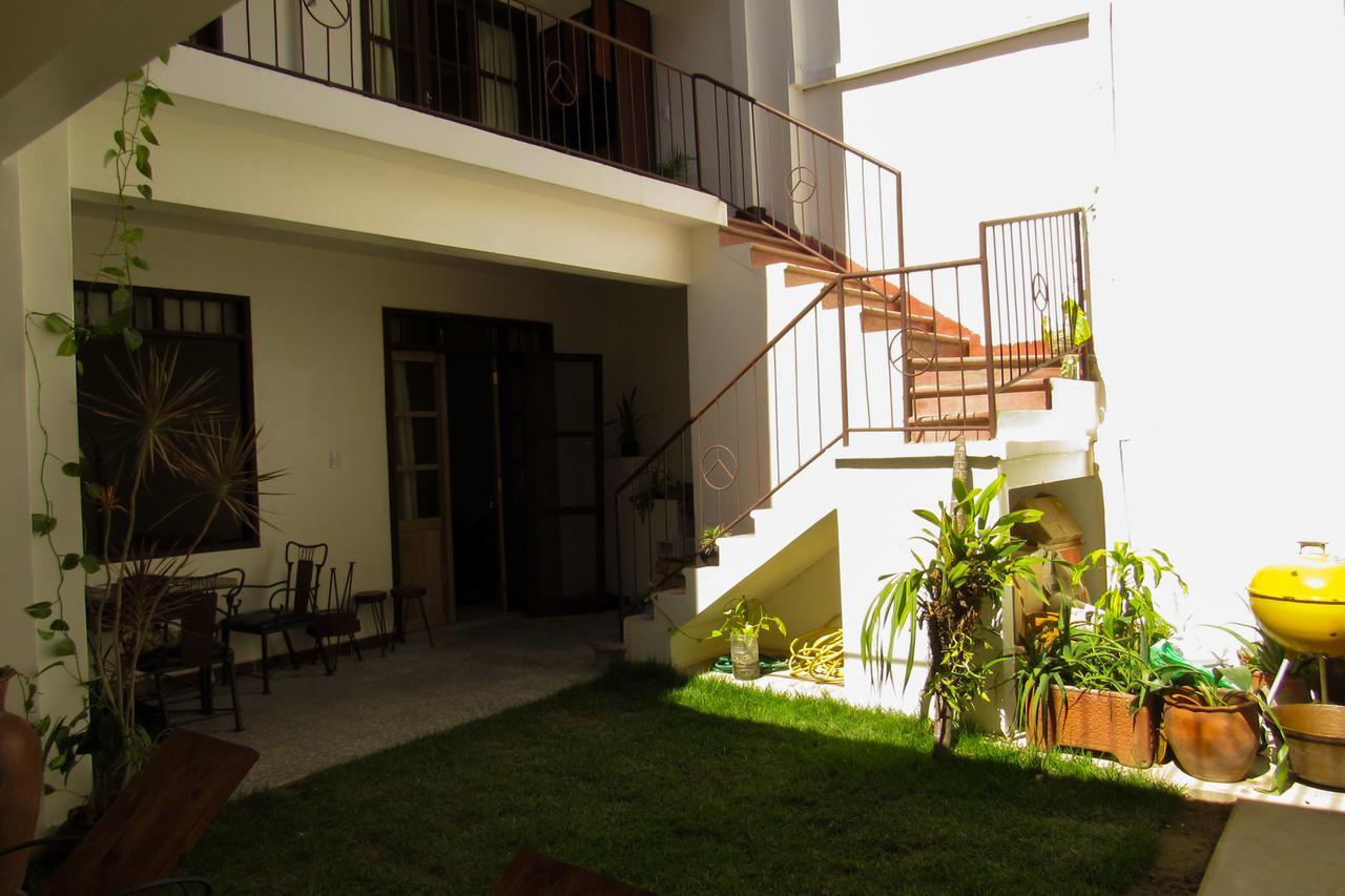 Nomad Hostel Santa Cruz de La Sierra Exterior photo